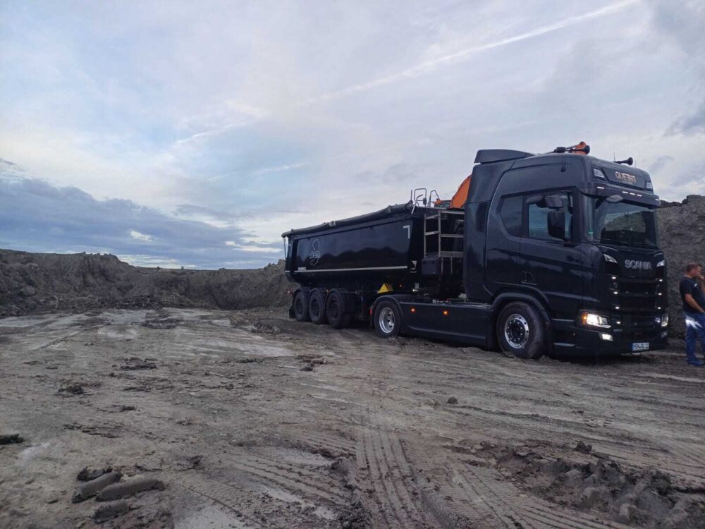 Deec85fd 5d8a 42fb b46d 89c052857273